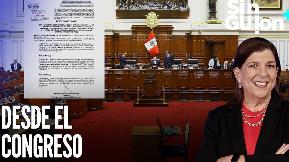 Hemiciclo del Congreso con bandera, documento proyectado y presentadora sonriente
